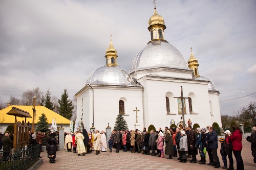 В м. Городку вершино Чин Молебню і відкриття «Дверей милосердя».(ФОТО) В м. Городку вершино Чин Молебню і відкриття «Дверей милосердя».(ФОТО)